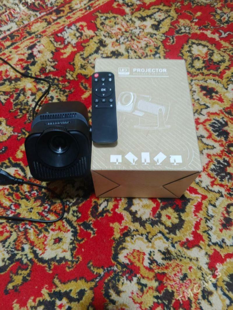 mini projektor - Анев - img 1