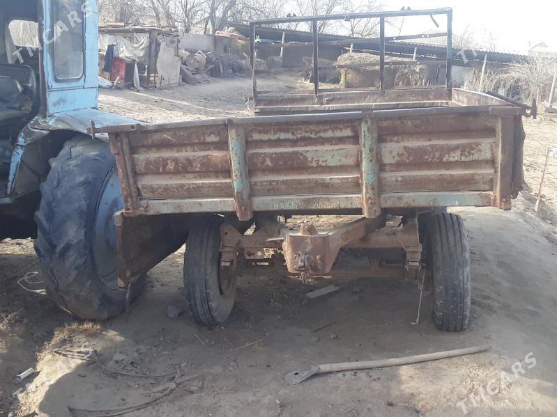 MTZ T-28 1988 - 25 000 TMT - Бабадайхан - img 1