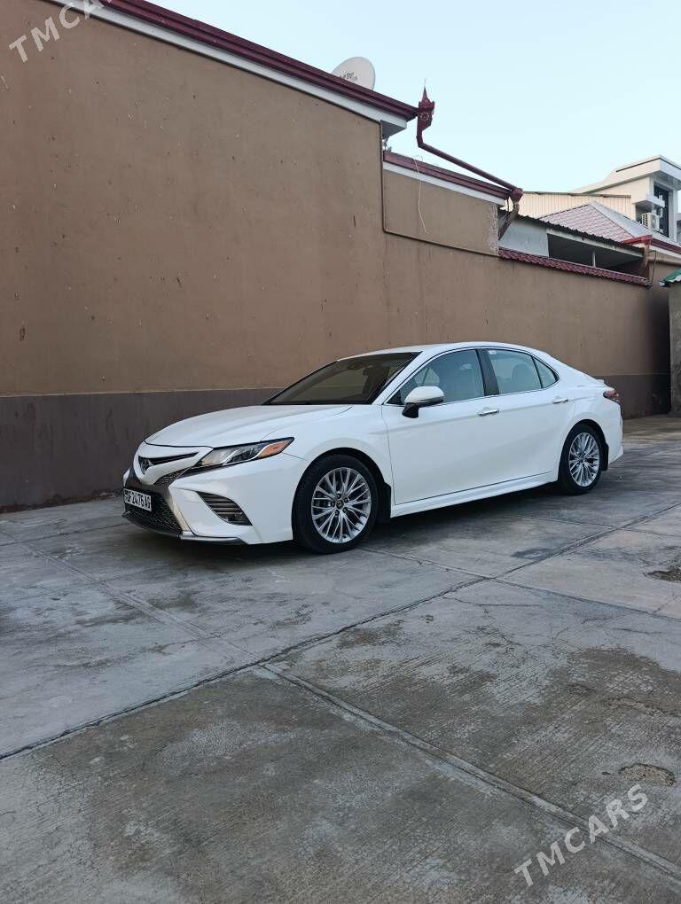 Toyota Camry 2018 - 295 000 TMT - Ашхабад - img 1