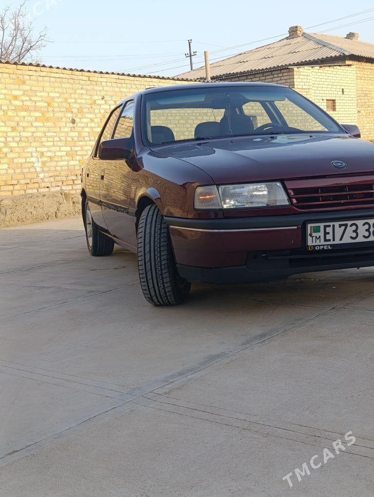 Opel Vectra 1989 - 54 000 TMT - Mary - img 1