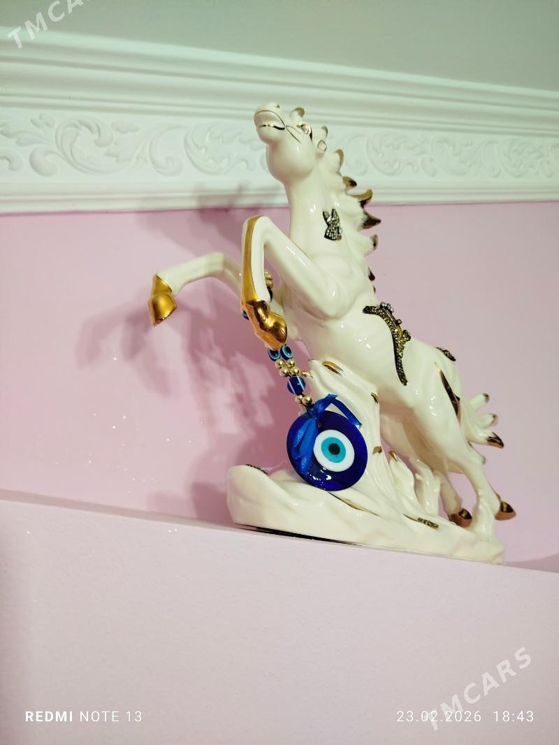 Ат Черепаха сувенир - Aşgabat - img 1