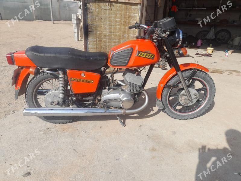 Iž Ýupiter 1991 - 18 000 TMT - Гёкдепе - img 1