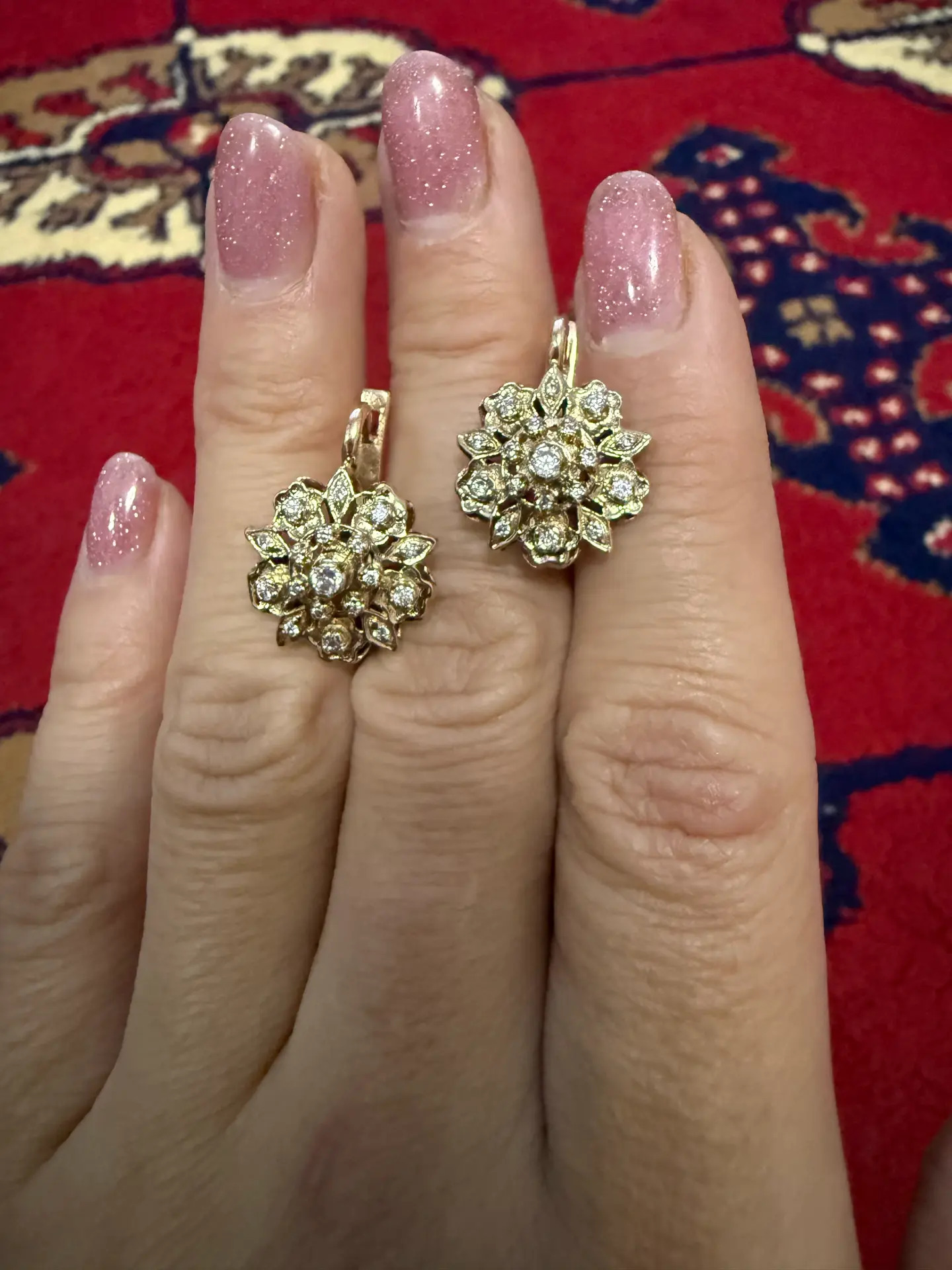 gyzyl gulak halka - Aşgabat - img 1