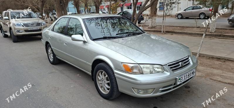 Toyota Camry 2000 - 177 000 TMT - Ýolöten - img 1