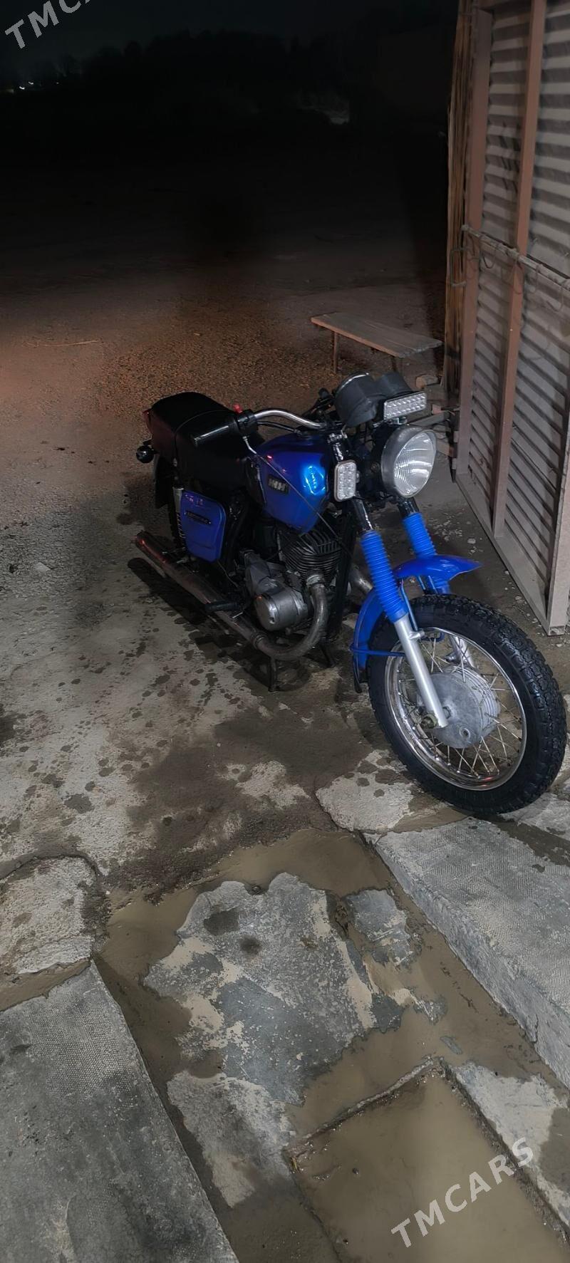 Iž Planeta 4 2000 - 11 000 TMT - Murgap - img 1