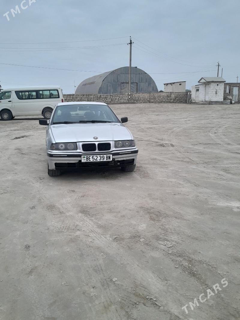 BMW 325 1991 - 30 000 TMT - Esenguly - img 1