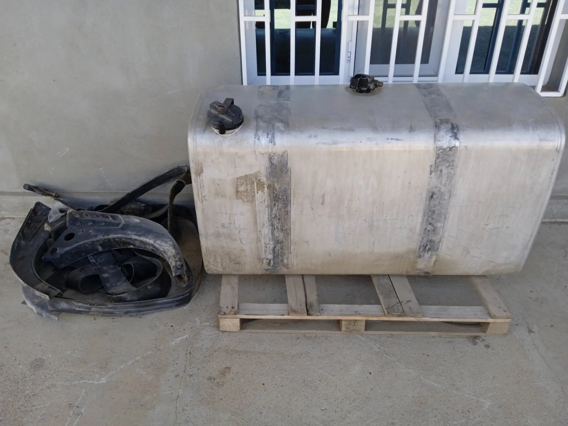 bag 10 000 TMT - Гызыларбат - img 1