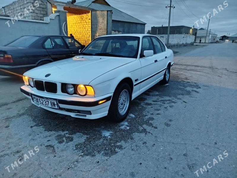 BMW 525 1989 - 65 000 TMT - Гумдаг - img 1