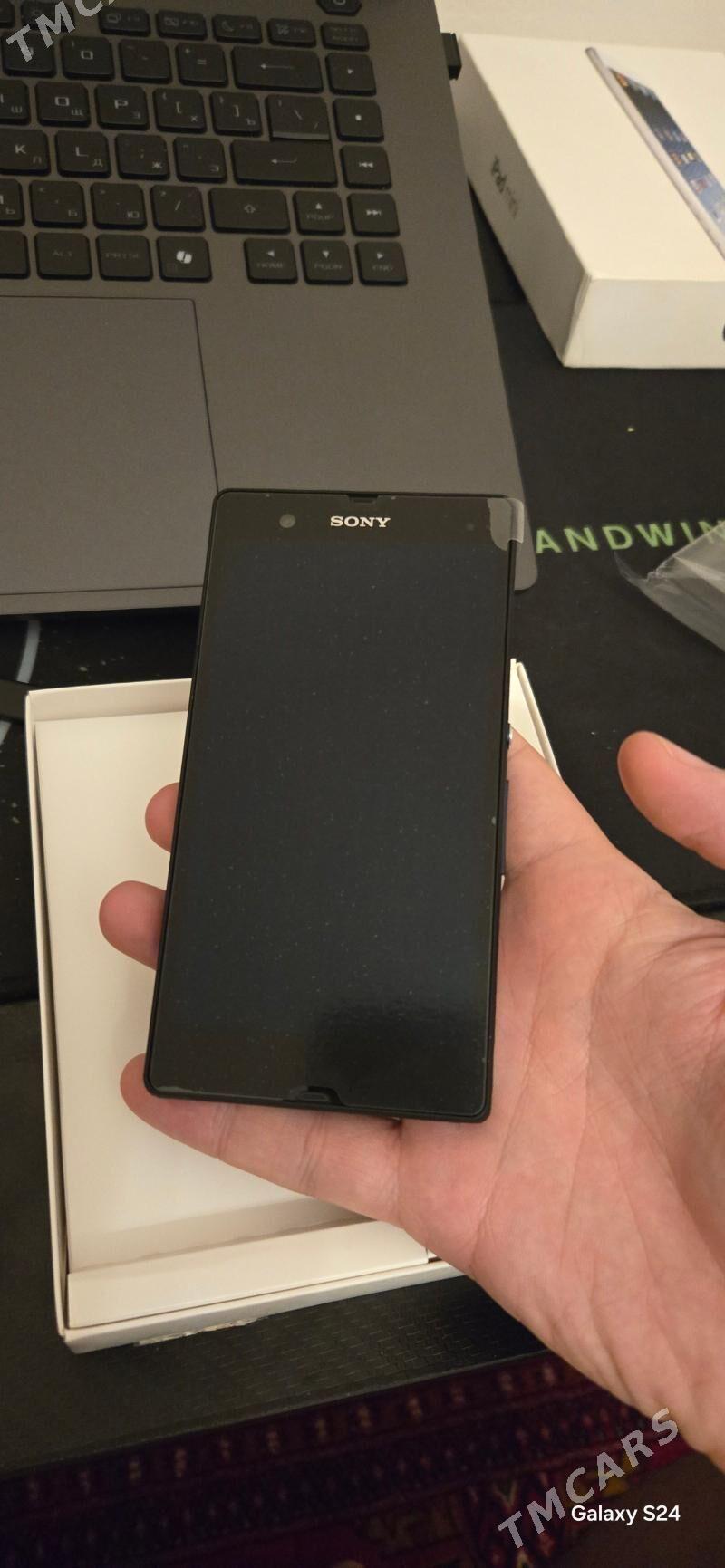 Sony Xperia Z - Aşgabat - img 1