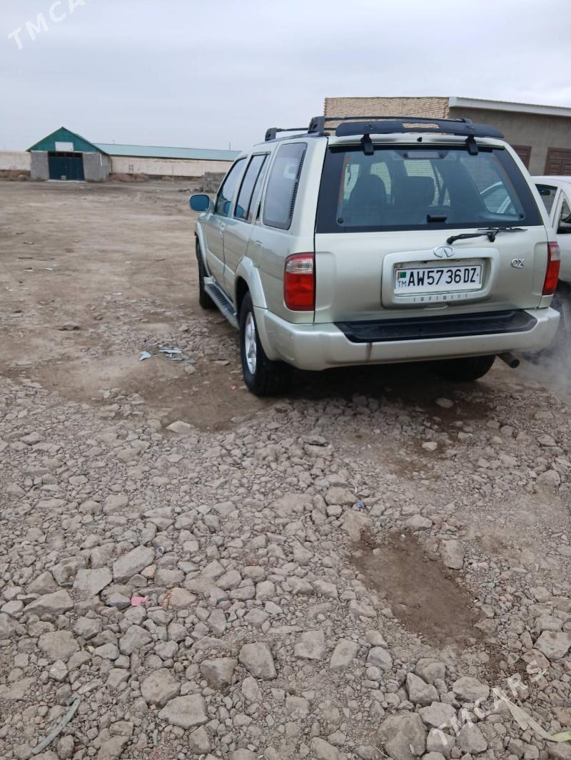 Infiniti QX4 2001 - 90 000 TMT - Köneürgenç - img 1
