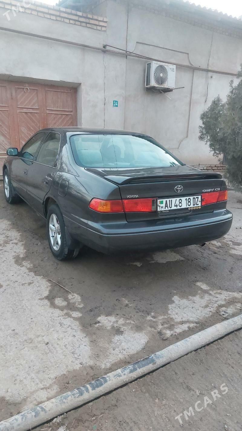 Toyota Camry 1997 - 130 000 TMT - Шабатский этрап - img 1