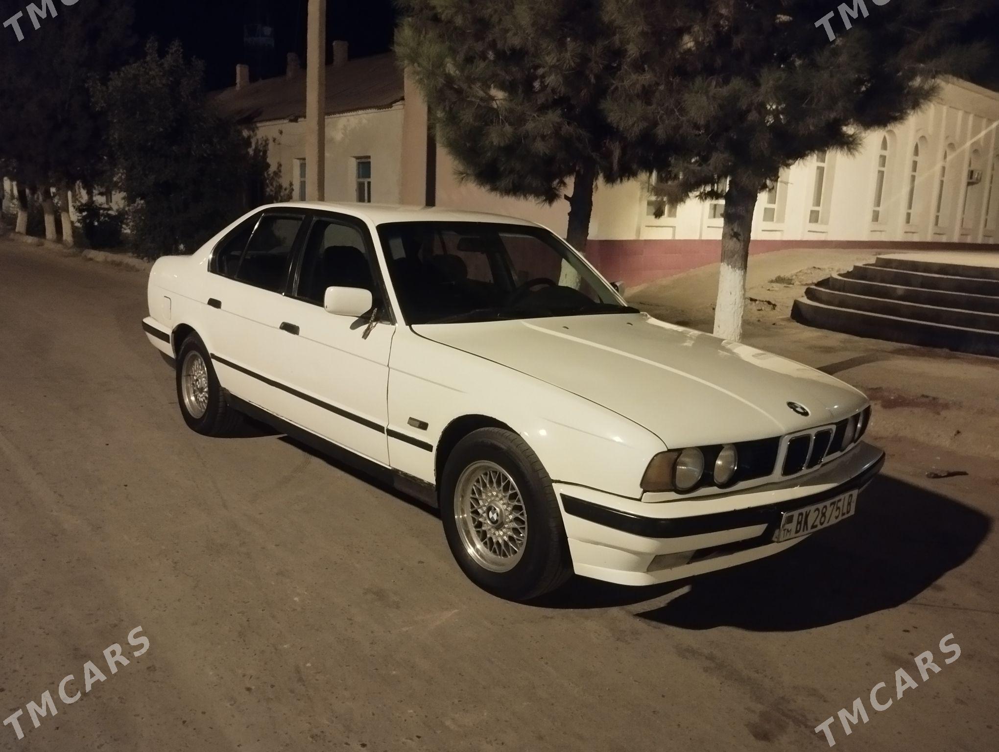BMW 525 1993 - 65 000 TMT - Туркменабат - img 1
