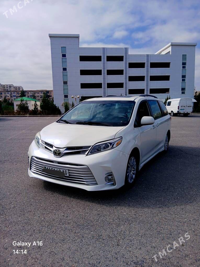 Toyota Sienna 2020 - 400 000 TMT - Aşgabat - img 1