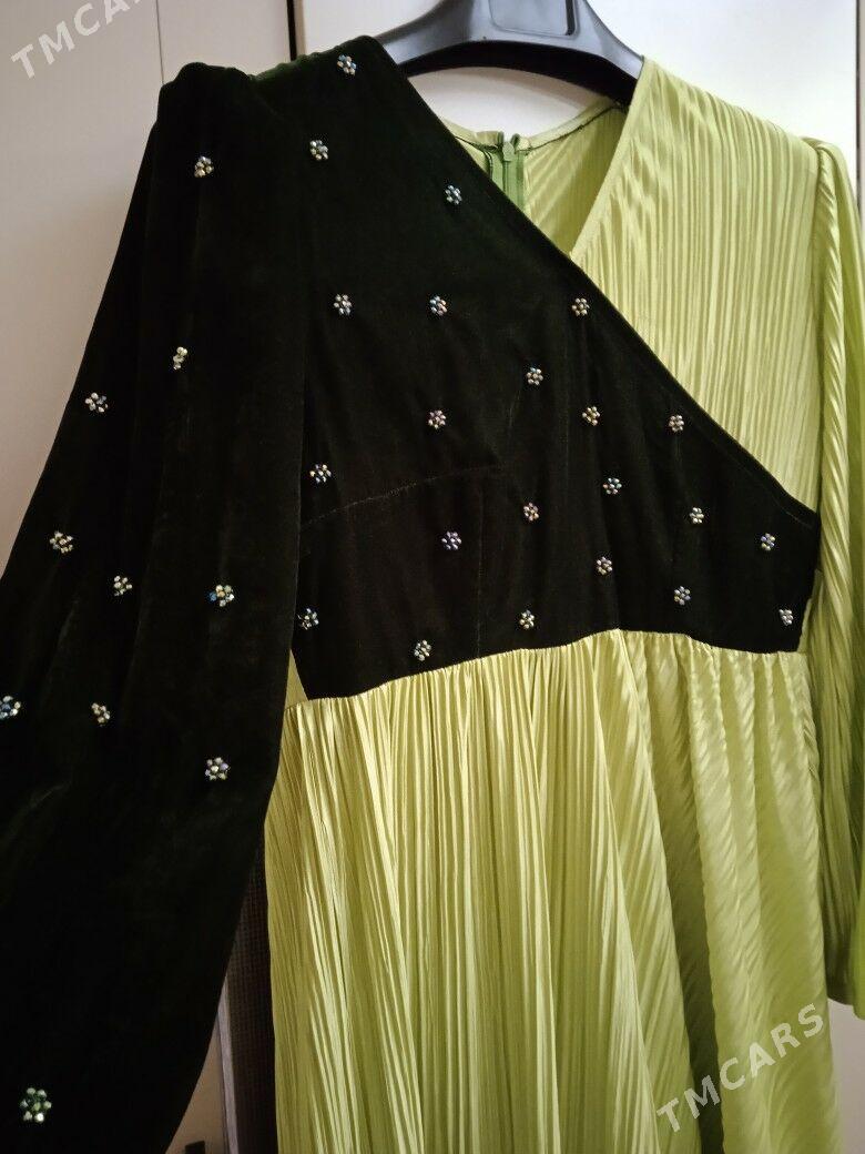 gafre toy koynegi - Мир 4 - img 1