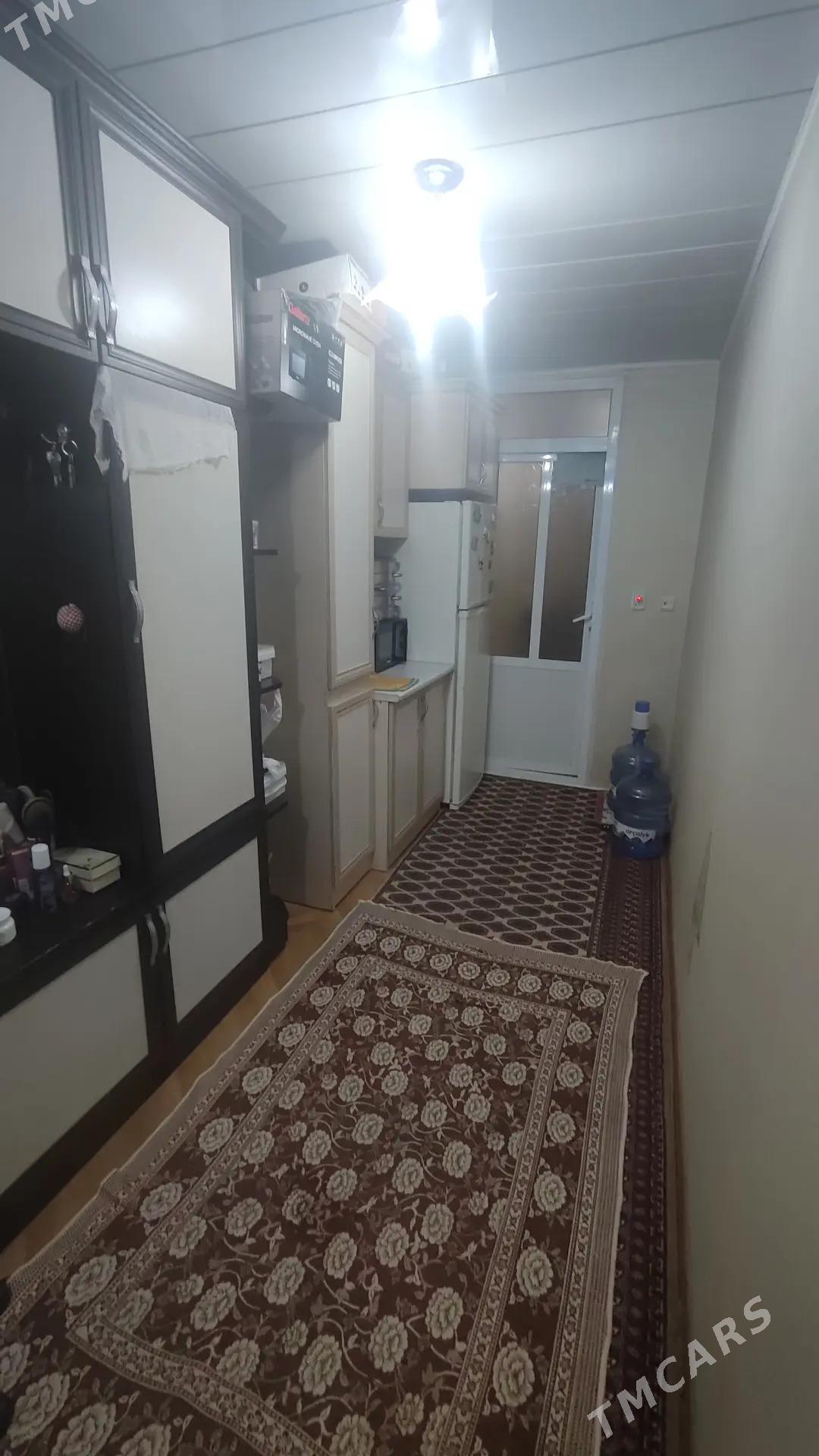 3 kok 3/3 etaj 30 mkr - 30 mkr - img 1