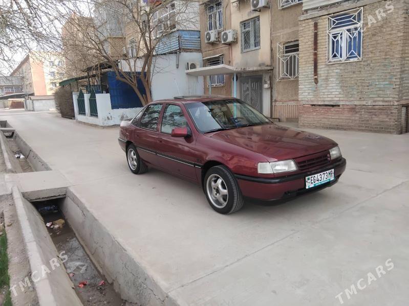 Opel Vectra 1990 - 40 000 TMT - Mary - img 1