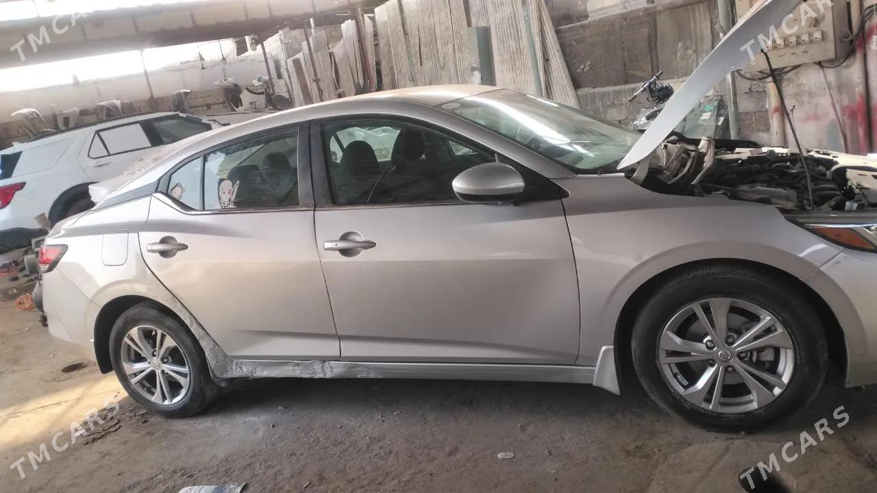 Nissan Sentra 2021 - 170 000 TMT - Бедев - img 1