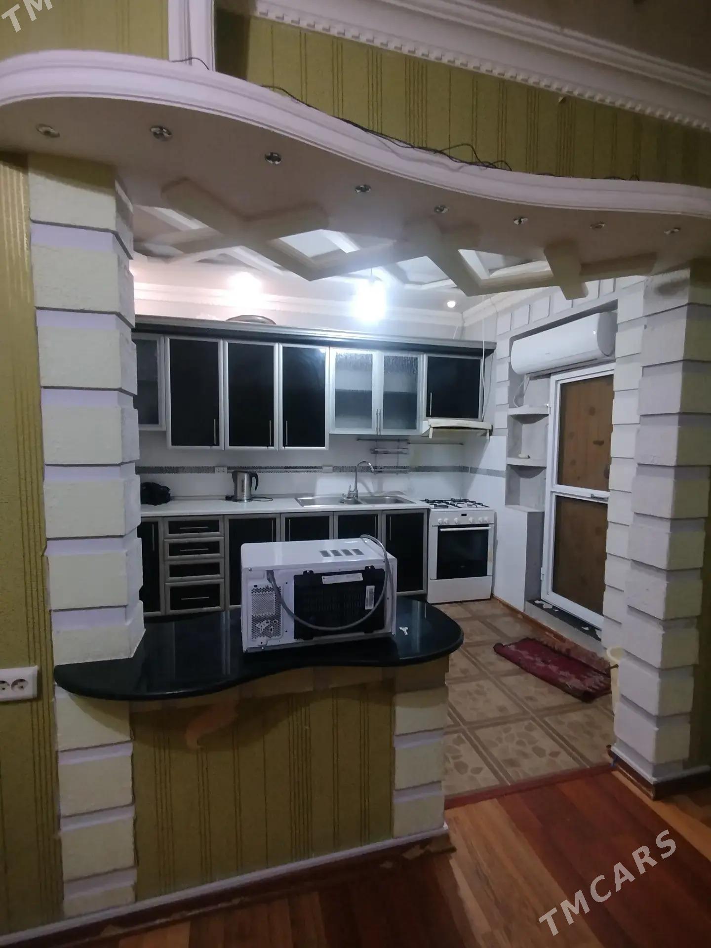 10 mkr 3/1 3komnat - 10 mkr - img 1