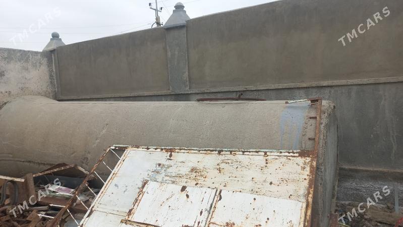 6-7 tonnalyk suw howzi - Garadamak Şor - img 1