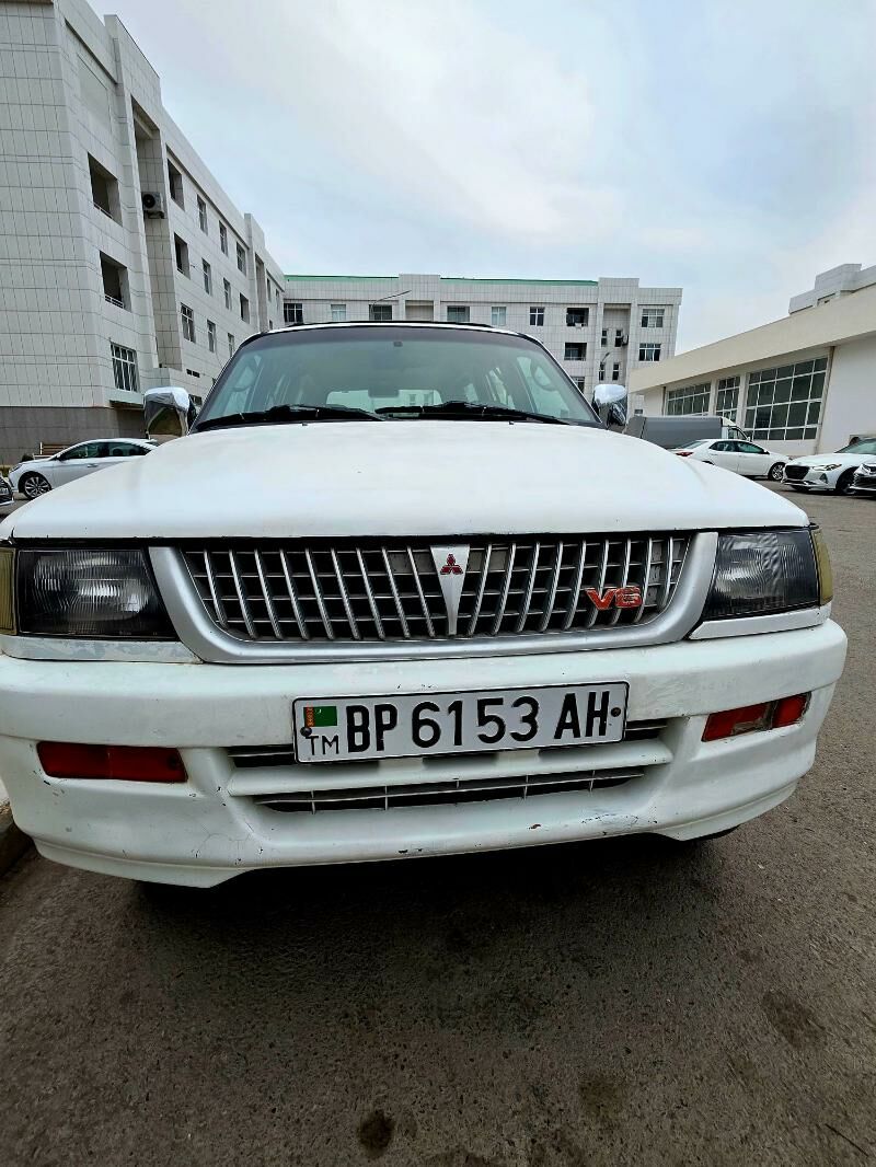 Mitsubishi Montero 1998 - 71 000 TMT - Aşgabat - img 1