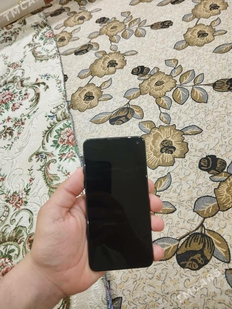 S10e 6/128 - Gökdepe - img 1