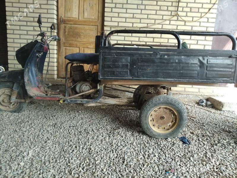 MTZ 80 1980 - 5 000 TMT - Wekilbazar - img 1