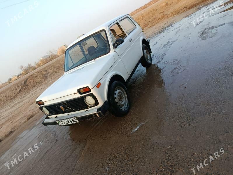 Lada Niva 1980 - 22 000 TMT - Бабадайхан - img 1