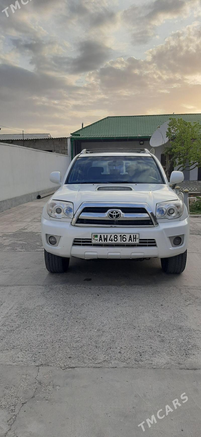 Toyota 4Runner 2004 - 340 000 TMT - Анев - img 1