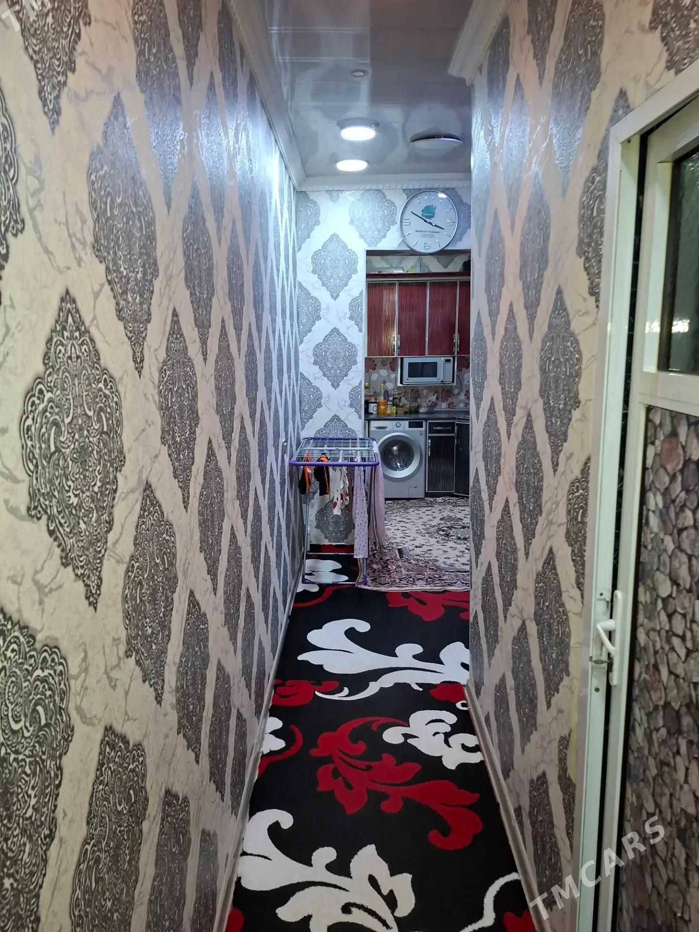 ким раен 4эт 3комнаты - Ким район - img 1