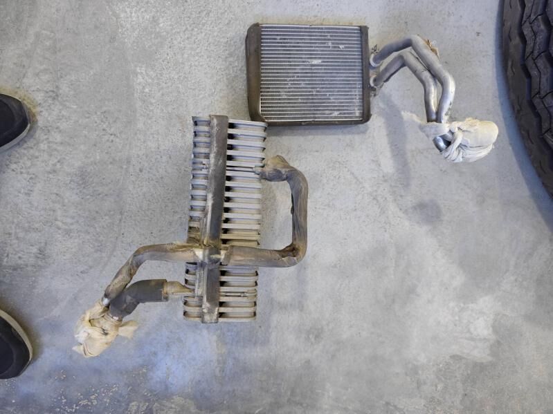 radýator jeep lareda 2 000 TMT - Esenguly - img 1