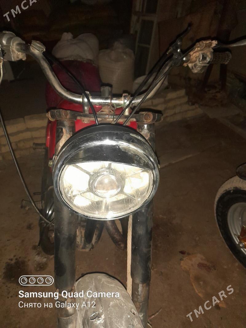 Iž Planeta 4 1989 - 5 500 TMT - Akdepe - img 1