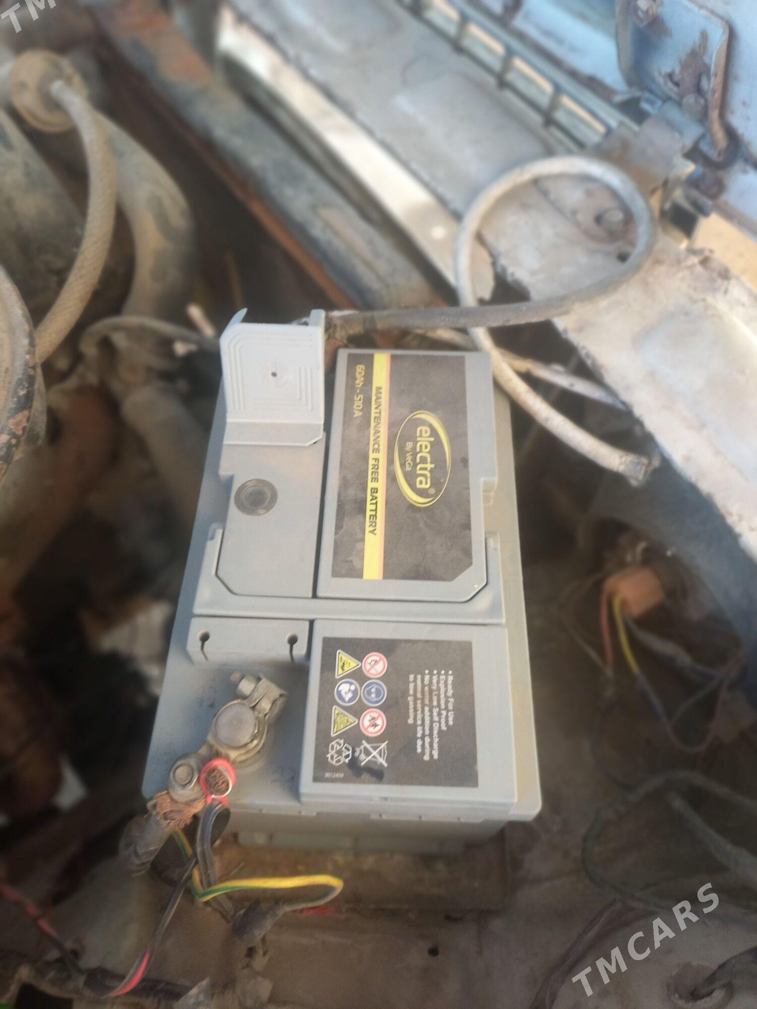 Lada 2107 2000 - 13 500 TMT - Ёлётен - img 1