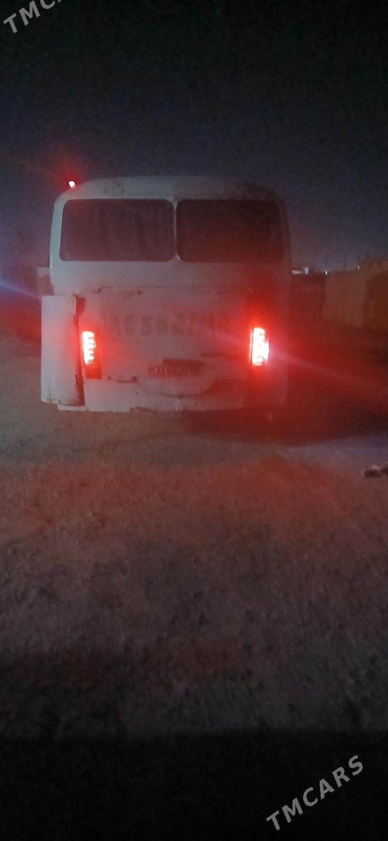 ПАЗ 32053 1987 - 60 000 TMT - Мургап - img 1