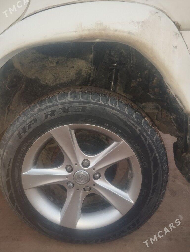 Toyota RAV4 1996 - 90 000 TMT - Сакар - img 1