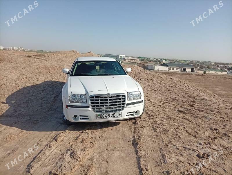 Chrysler 300C 2006 - 130 000 TMT - Dänew - img 1