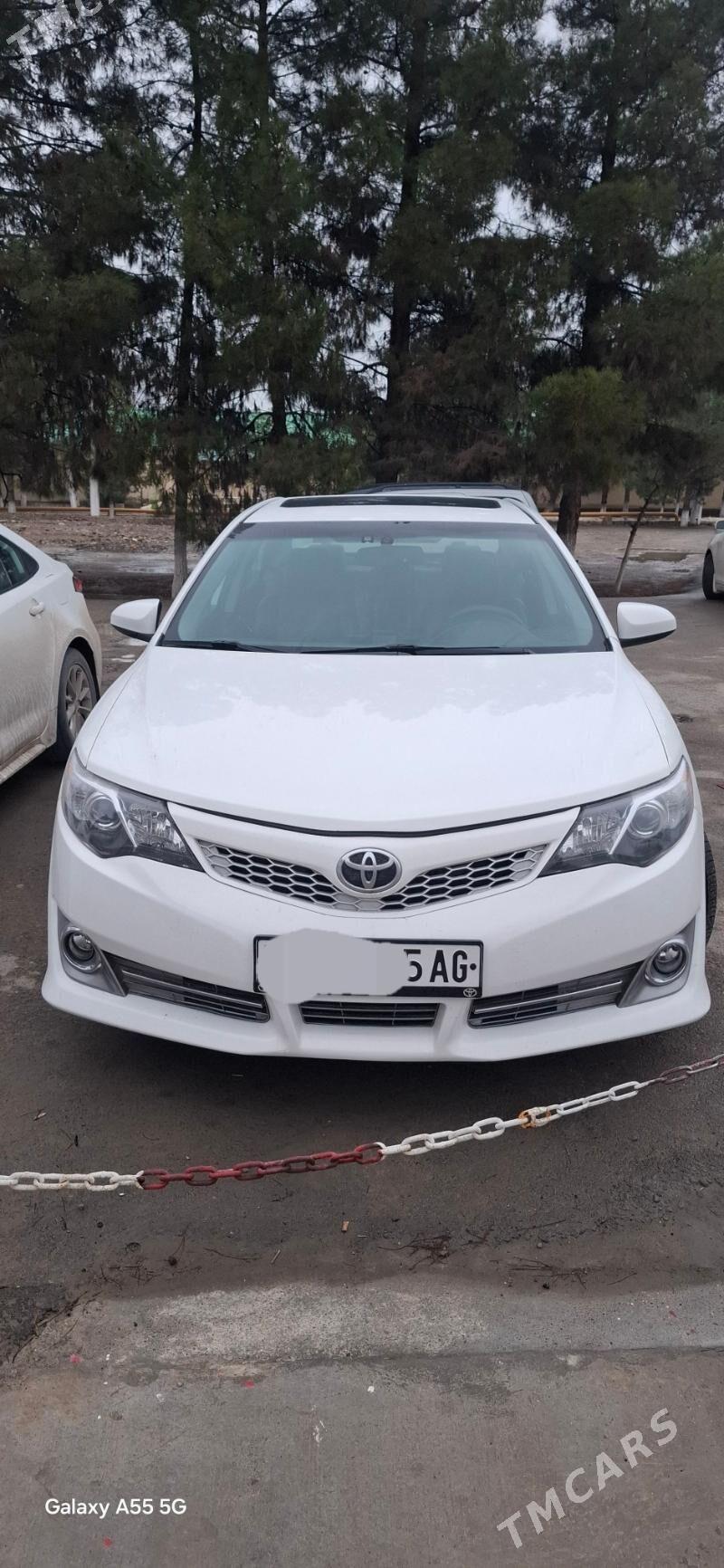 Toyota Camry 2013 - 246 000 TMT - Ашхабад - img 1