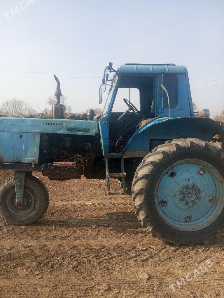 MTZ 80 1986 - 100 000 TMT - Кёнеургенч - img 1