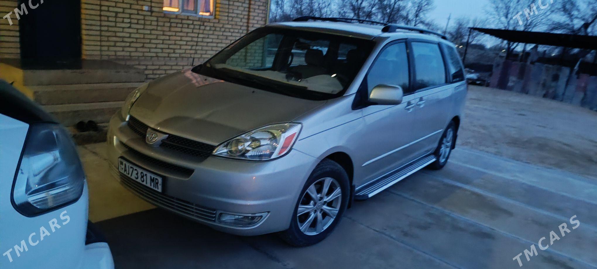 Toyota Sienna 2005 - 260 000 TMT - Mary - img 1
