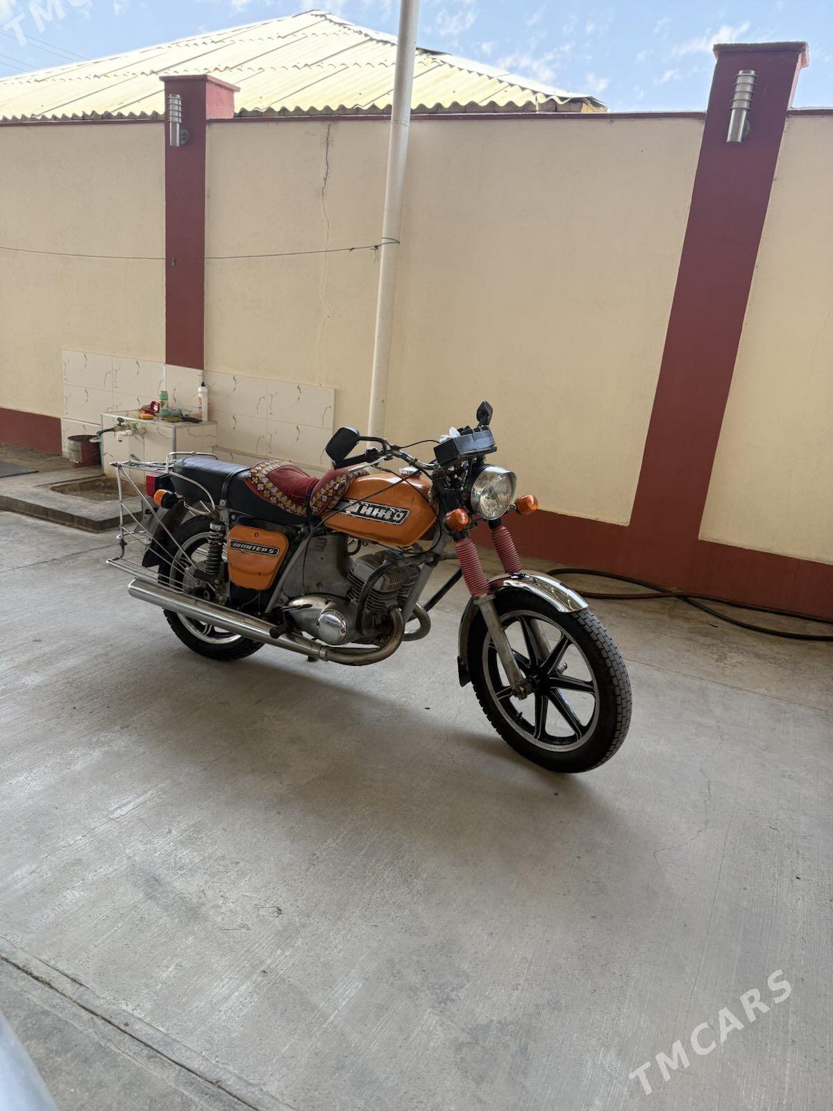 Iž Ýupiter 1992 - 16 000 TMT - Бахарден - img 1