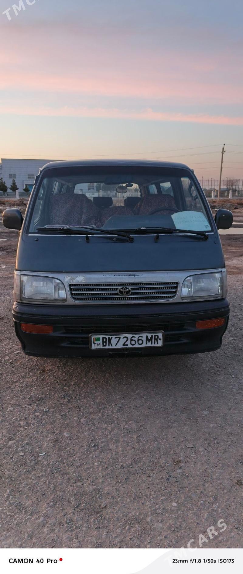 Toyota Hiace 1994 - 90 000 TMT - Мургап - img 1
