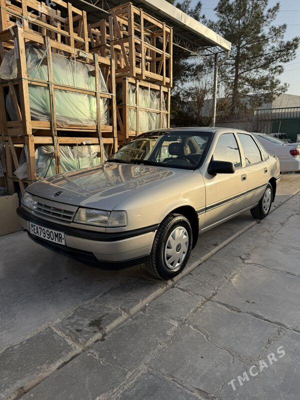 Opel Vectra 1989 - 38 000 TMT - Мары - img 1