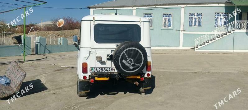 UAZ 469 2004 - 100 000 TMT - Bäherden - img 1