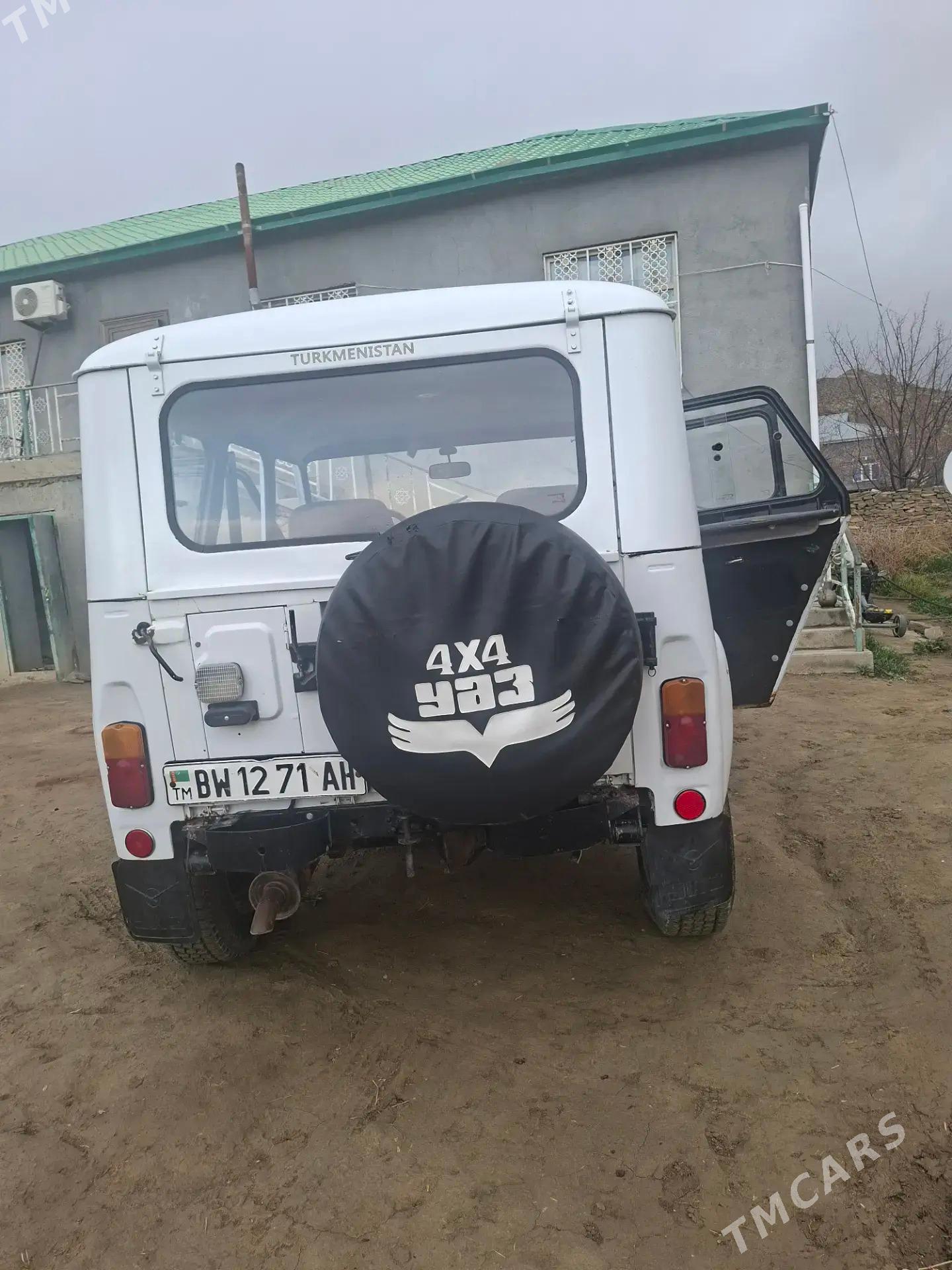 UAZ 469 2005 - 62 500 TMT - Bäherden - img 1