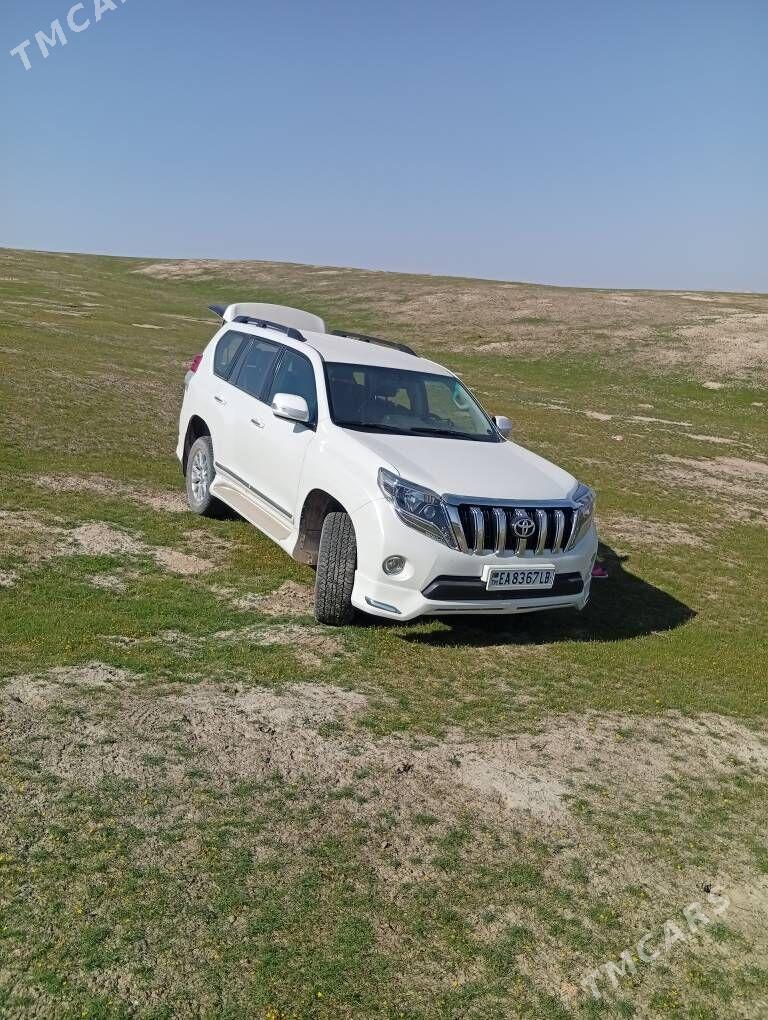 Toyota Land Cruiser Prado 2013 - 570 000 TMT - Магданлы - img 1