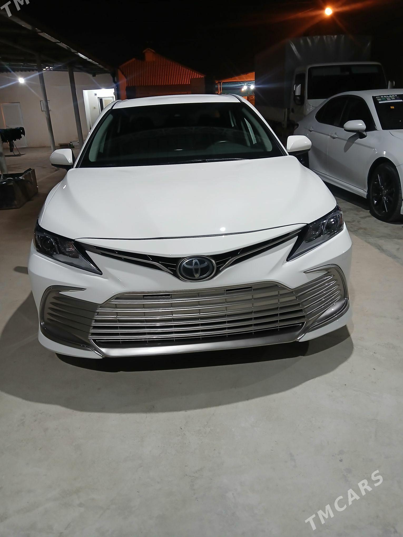 Toyota Camry 2023 - 360 000 TMT - Ашхабад - img 1