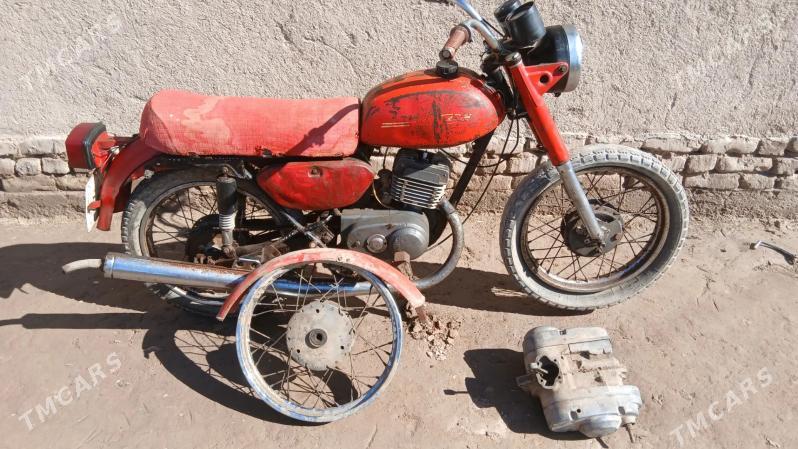 Mitsubishi Canter 1995 - 2 600 TMT - Görogly (Tagta) - img 1