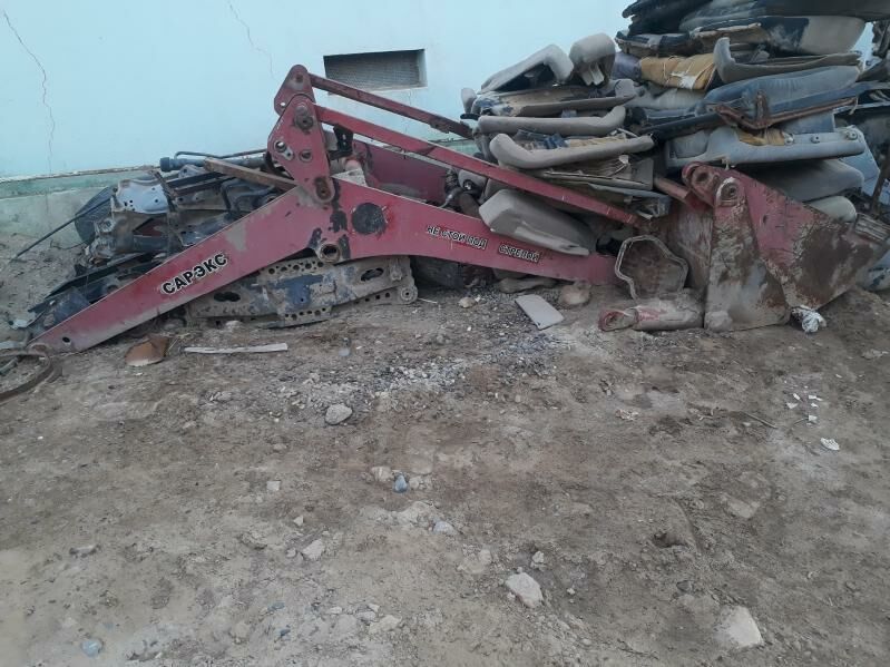 pogruzchik mtz 5 000 TMT - Сакарчага - img 1