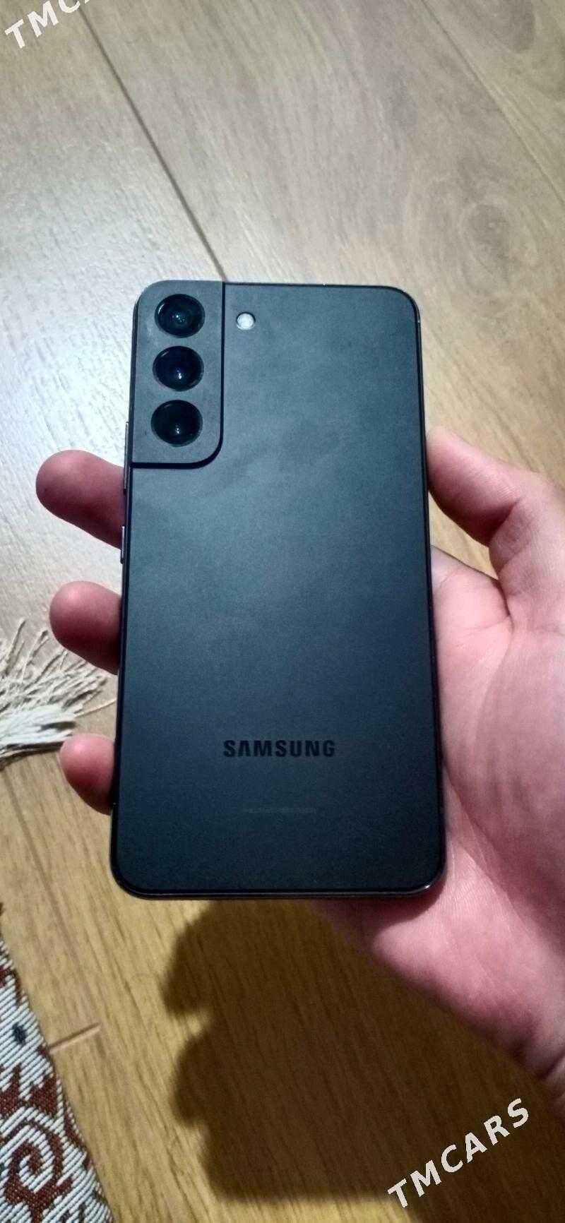 Samsung S22 8/256 - Mary - img 1