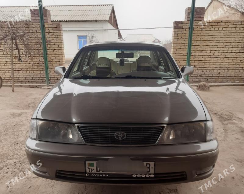 Toyota Avalon 1998 - 130 000 TMT - Kerki - img 1