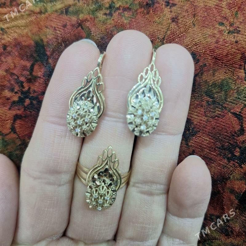 Gyzyl komplekt - Änew - img 1